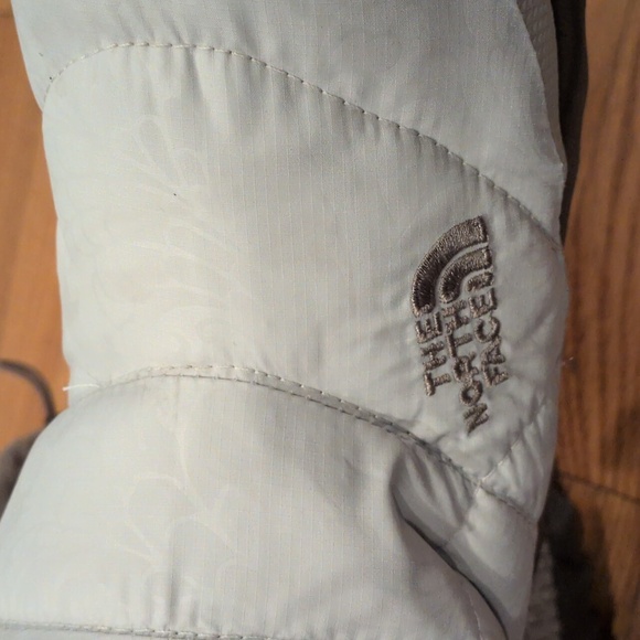 The North Face 700 Women's Nuptse Apres Booties Goose Down Insulated - Picture 11 of 14